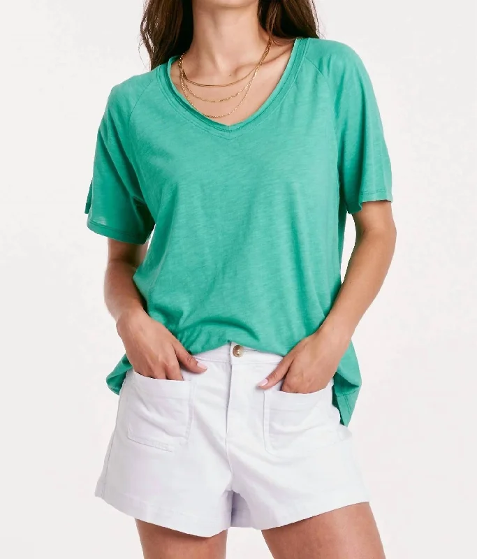 Taylor Relaxed V-Neck Slubbed Basic Tee In Garden Green