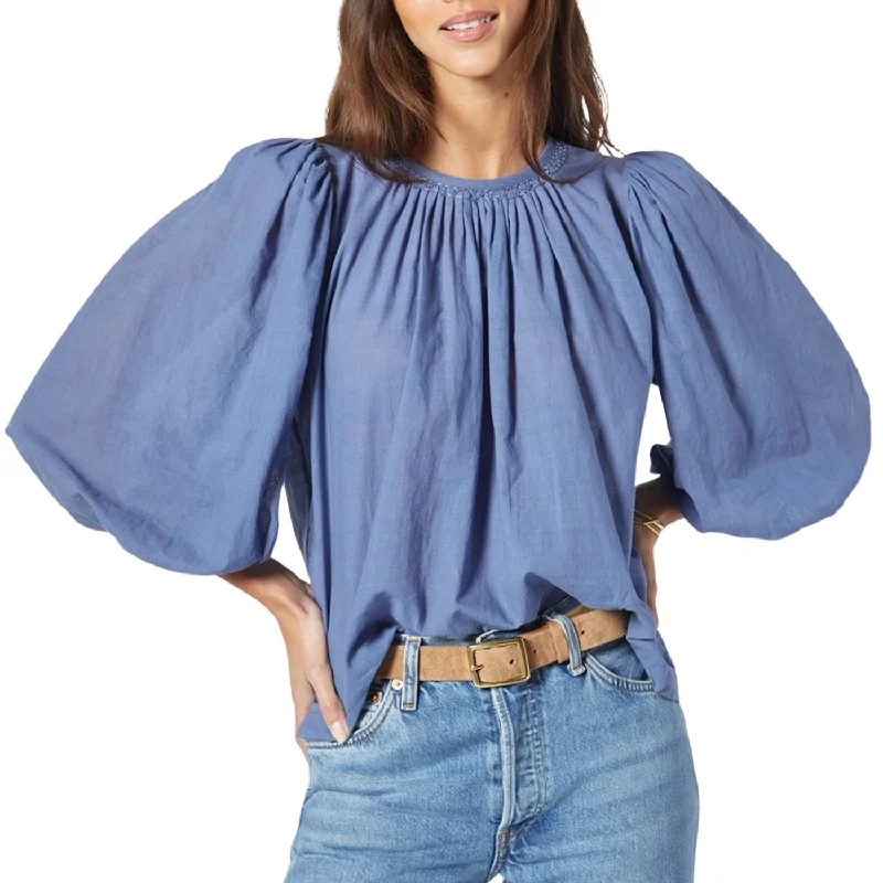 Amesy Short Sleeve Cotton Top In Bijou Blue