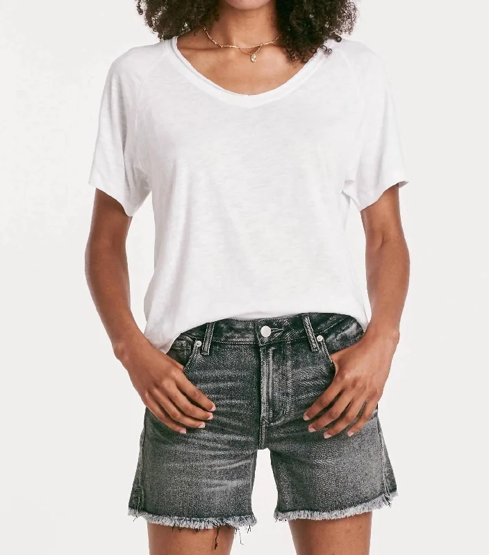 Taylor Relaxed V-Neck Slubbed Basic Tee In White