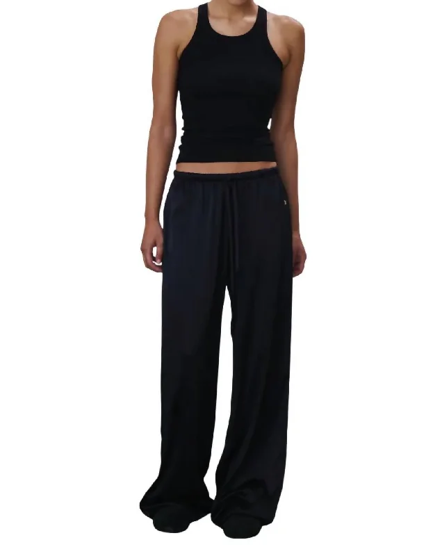 Brody Pant In Black